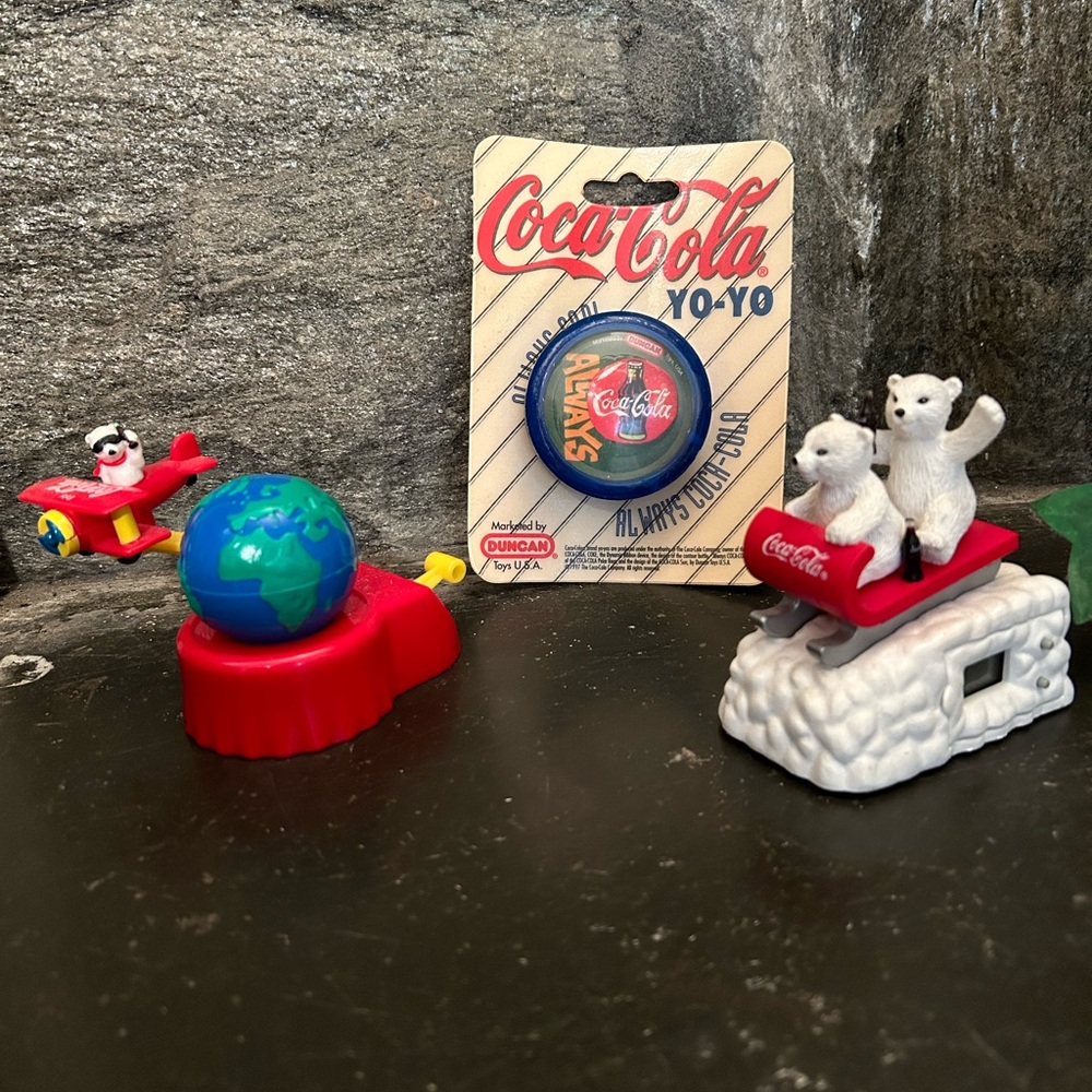 3pack Coca Cola toys